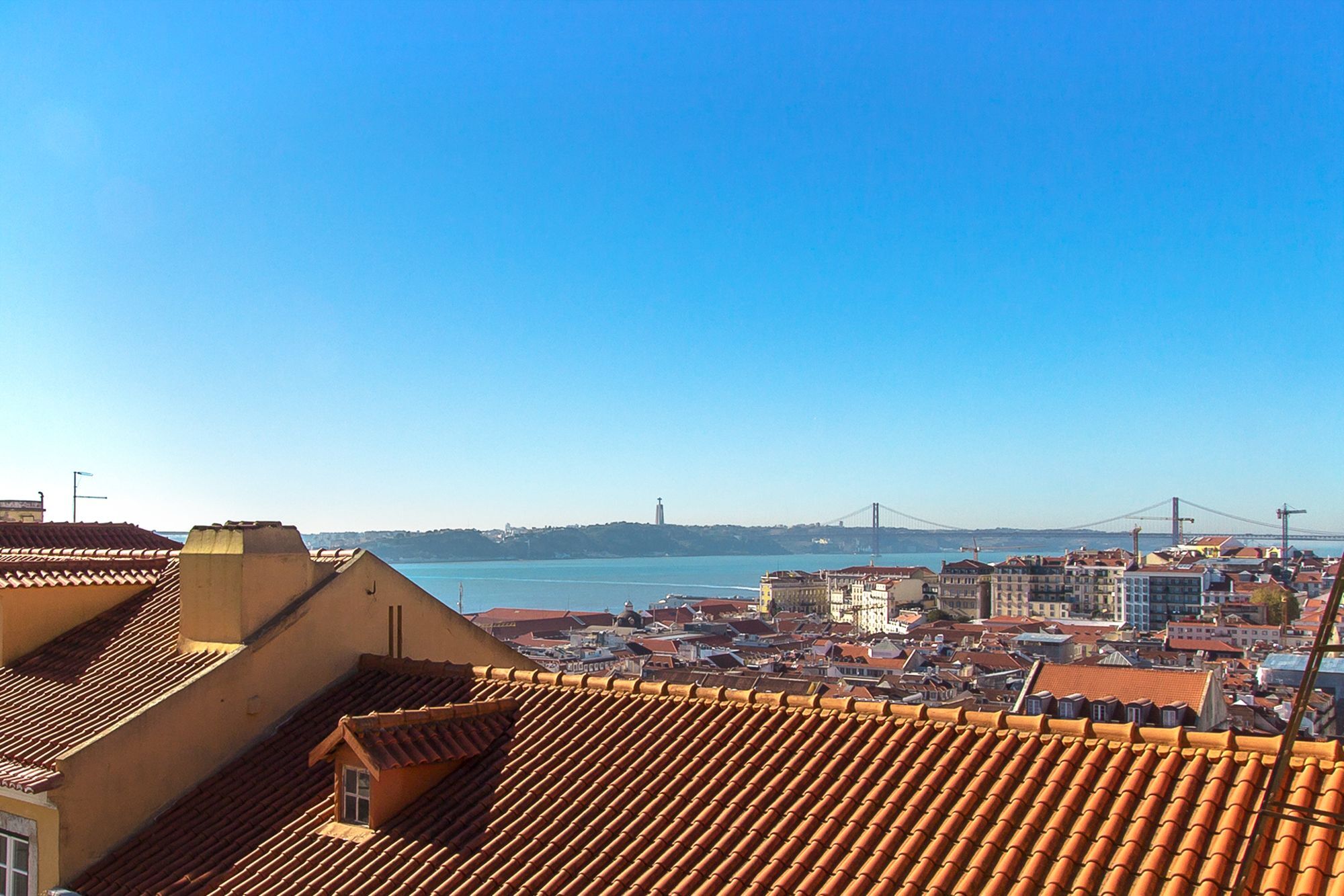 Castelo River View By Homing * Lisbon